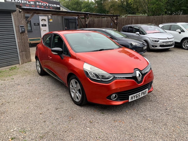 Used Renault Clio 2015 for sale - 76247349: Photo 4