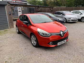 Used Renault Clio 2015 for sale - 76247349: Photo 4