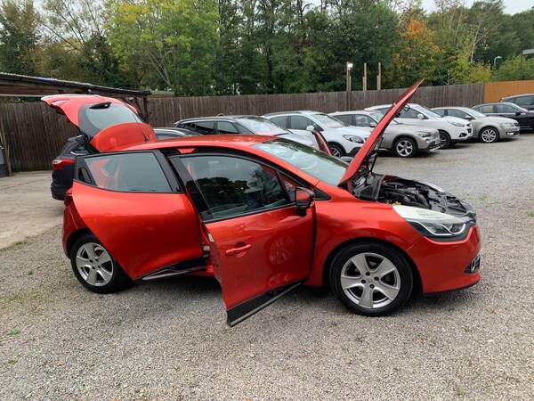 Used Renault Clio 2015 for sale - 76247349: Photo 50