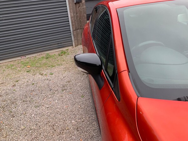 Used Renault Clio 2015 for sale - 76247349: Photo 66