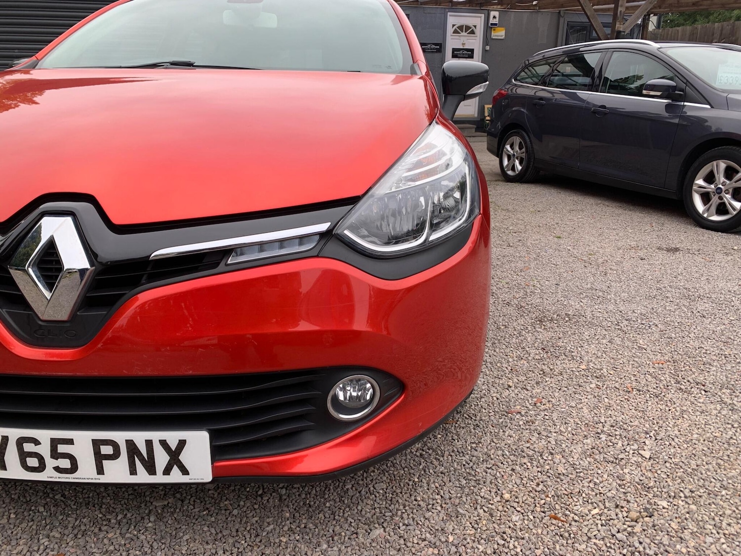 Used Renault Clio 2015 for sale - 76247349: Photo 68