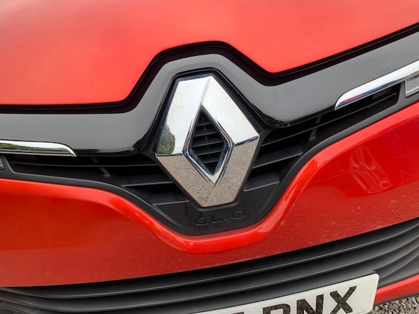 Used Renault Clio 2015 for sale - 76247349: Photo 69