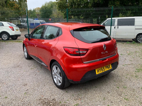 Used Renault Clio 2015 for sale - 76247349: Photo 6