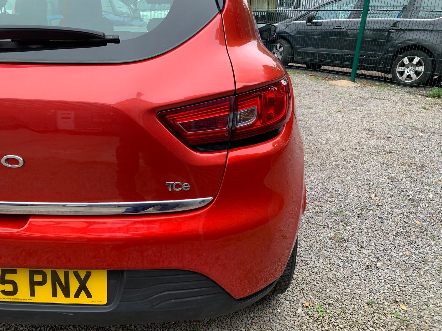 Used Renault Clio 2015 for sale - 76247349: Photo 74