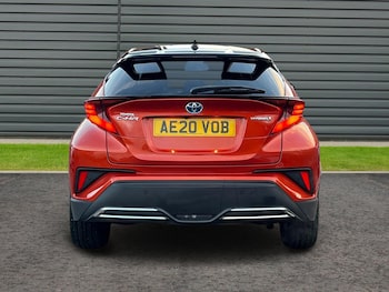 Used Toyota C-HR 2020 for sale - 76919645: Photo