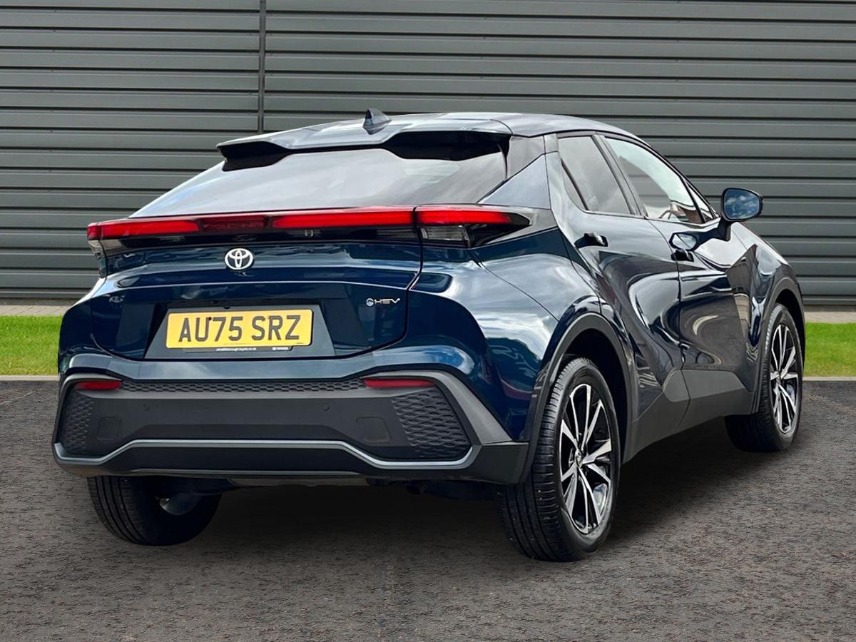 Used Toyota C-HR 2025 for sale - 78060771: Photo 3