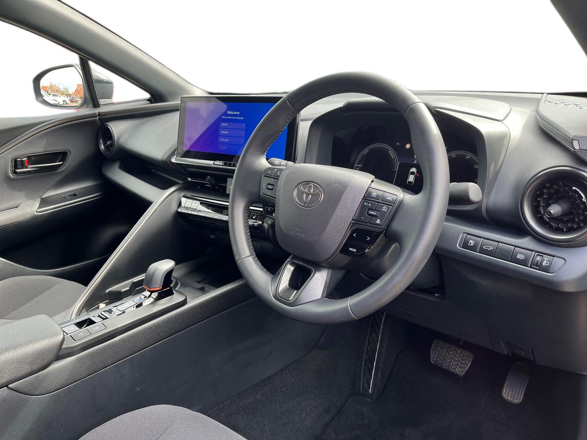 Used Toyota C-HR 2025 for sale - 78060771: Photo 9