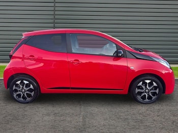 Used Toyota AYGO 2020 for sale - 78789082: Photo