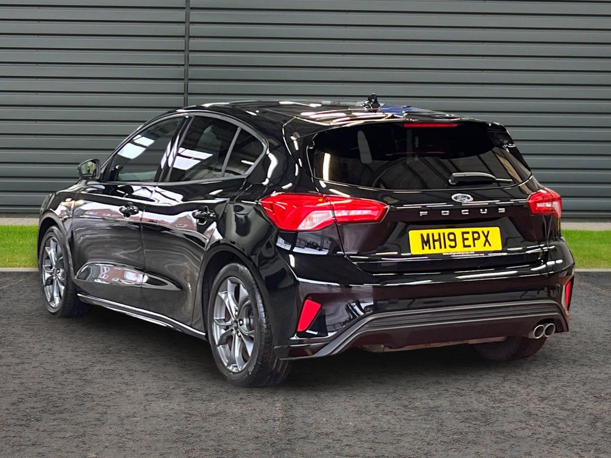 Used Ford Focus 2019 for sale - 76707112: Photo 5