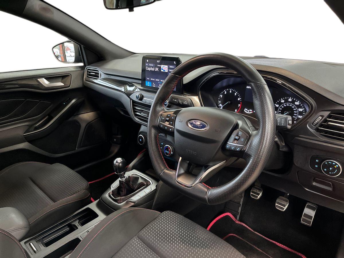 Used Ford Focus 2019 for sale - 76707112: Photo 9