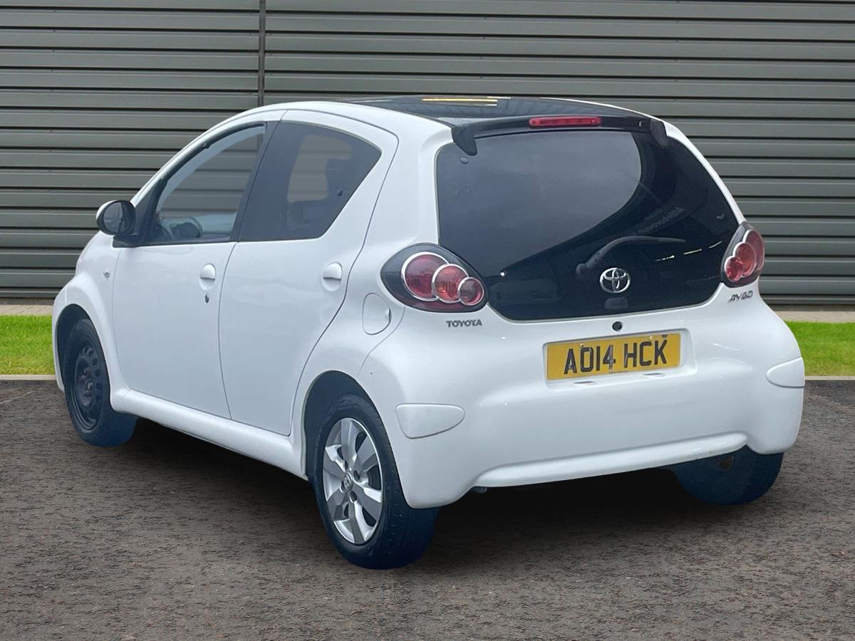 Used Toyota AYGO 2014 for sale - 77527865: Photo 5