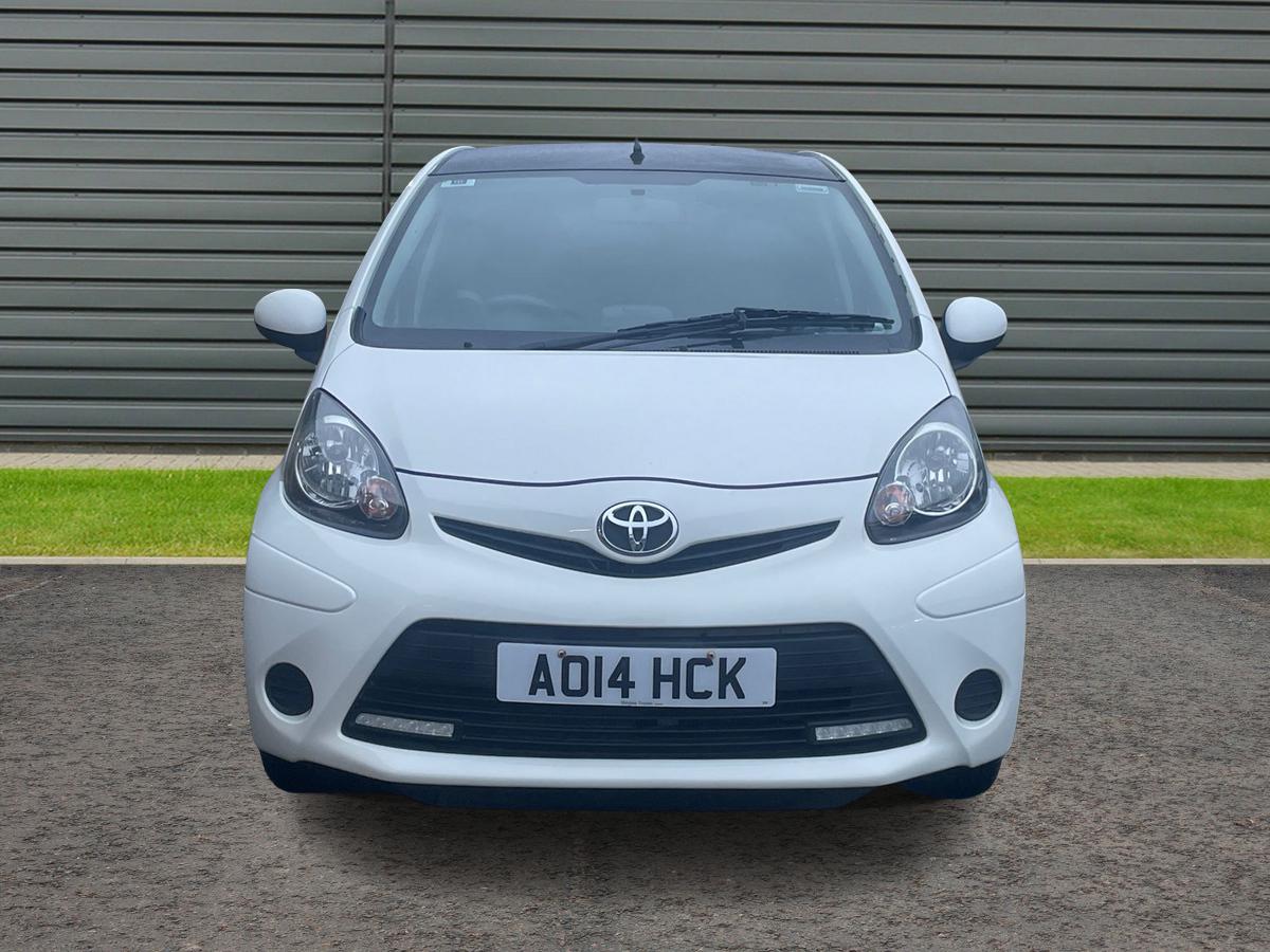 Used Toyota AYGO 2014 for sale - 77527865: Photo 8