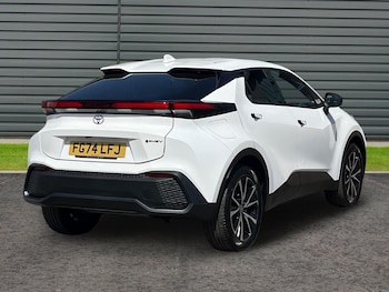 Used Toyota C-HR 2024 for sale - 78722439: Photo