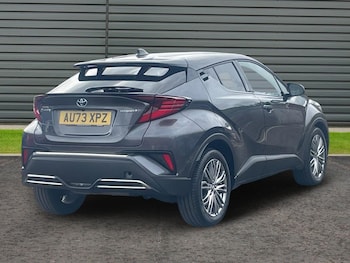 Used Toyota C-HR 2023 for sale - 78826576: Photo