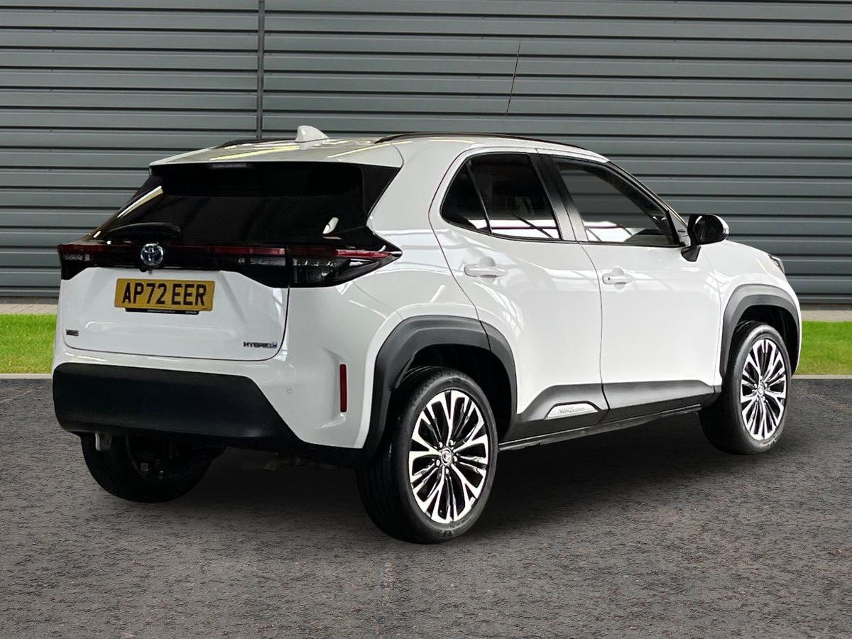 Used Toyota Yaris Cross 2022 for sale - 77629881: Photo 3