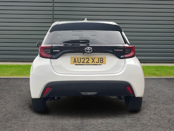 Used Toyota Yaris 2022 for sale - 76340937: Photo 4