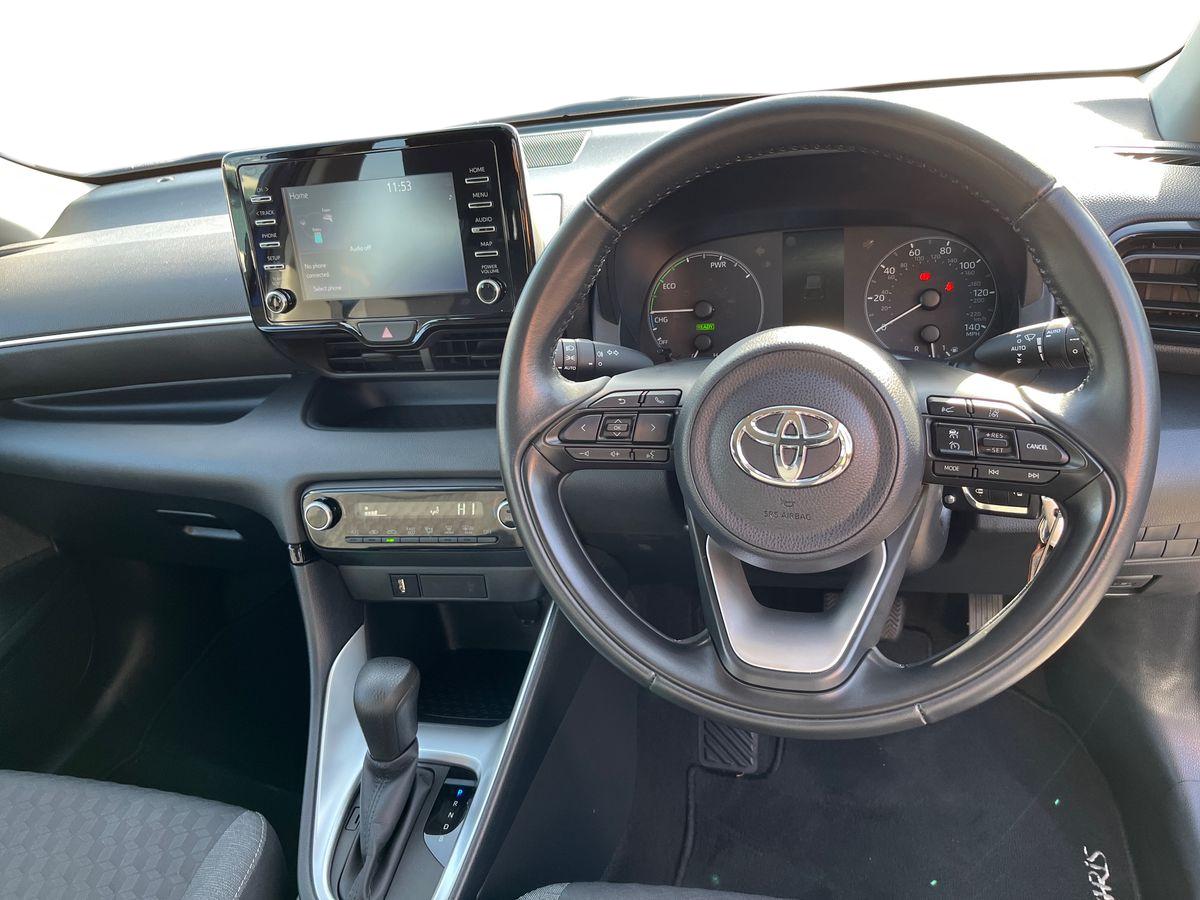 Used Toyota Yaris 2021 for sale - 77688887: Photo 10