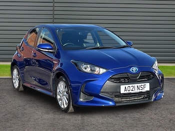 Used Toyota Yaris 2021 for sale - 77688887: Photo