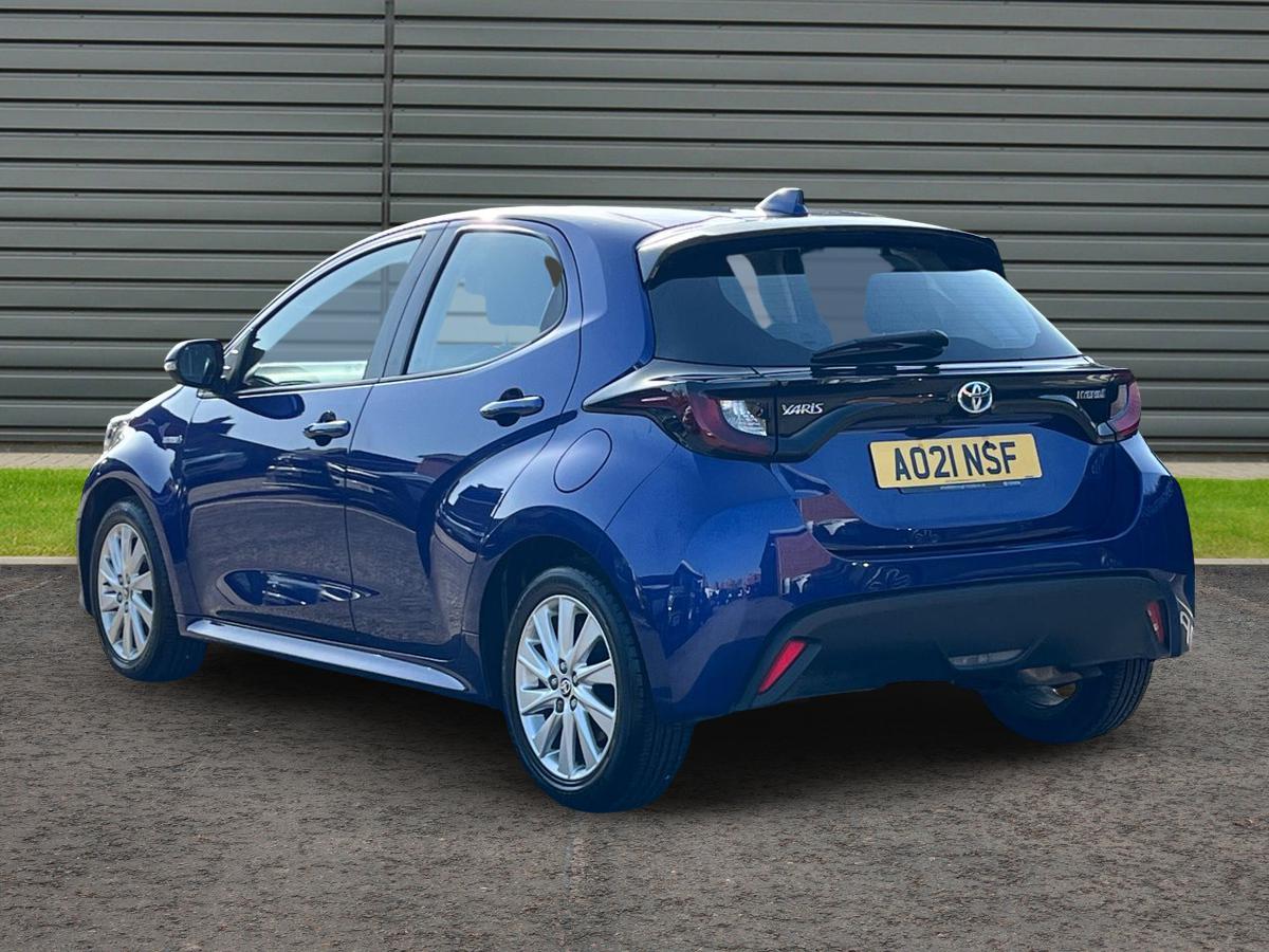 Used Toyota Yaris 2021 for sale - 77688887: Photo 5