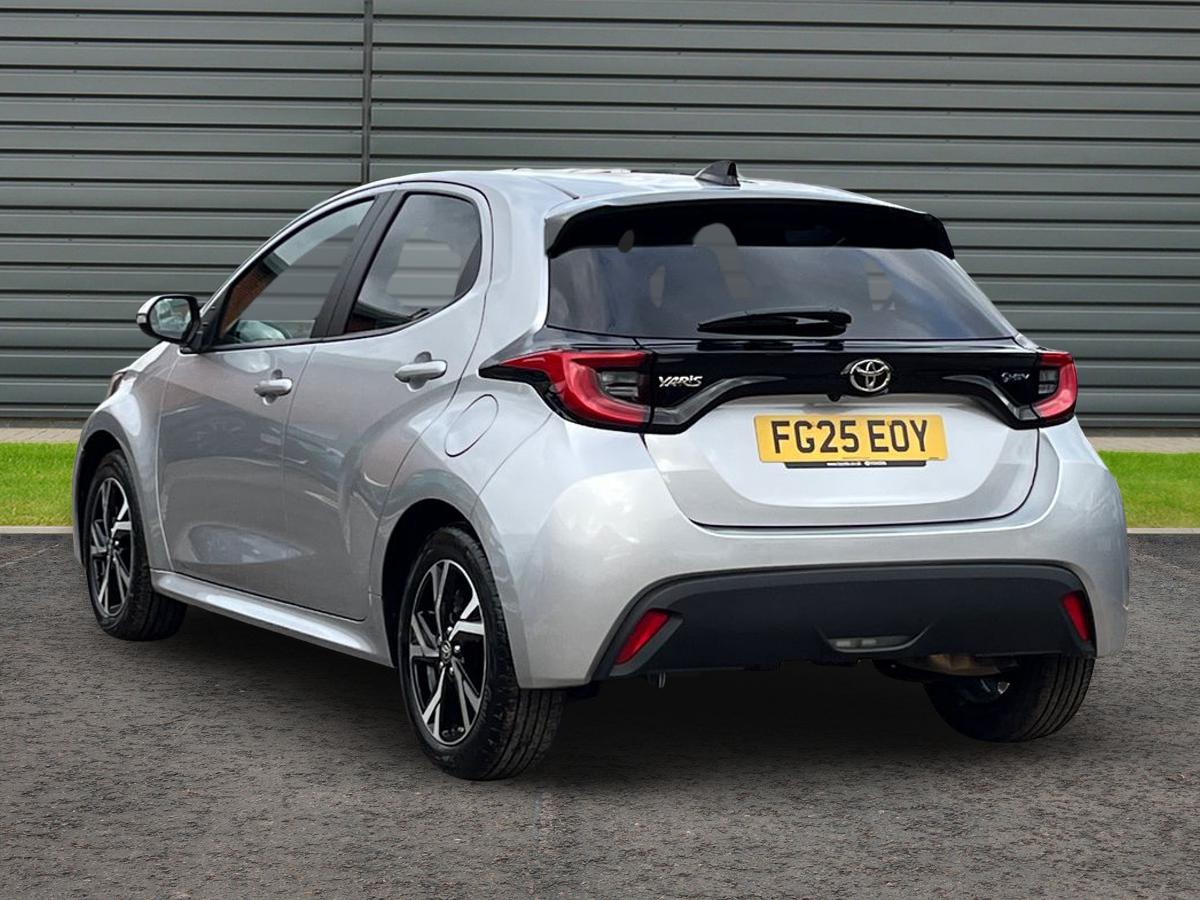 Used Toyota Yaris 2025 for sale - 77688882: Photo 5