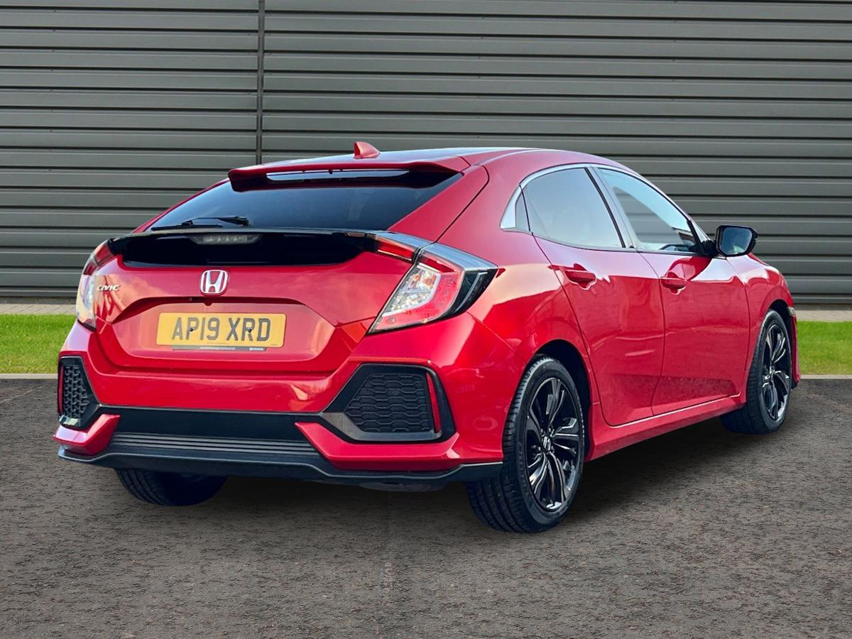 Used Honda Civic 2019 for sale - 77240002: Photo 3