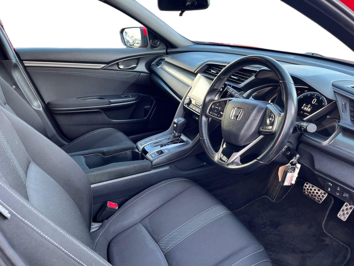 Used Honda Civic 2019 for sale - 77240002: Photo 9