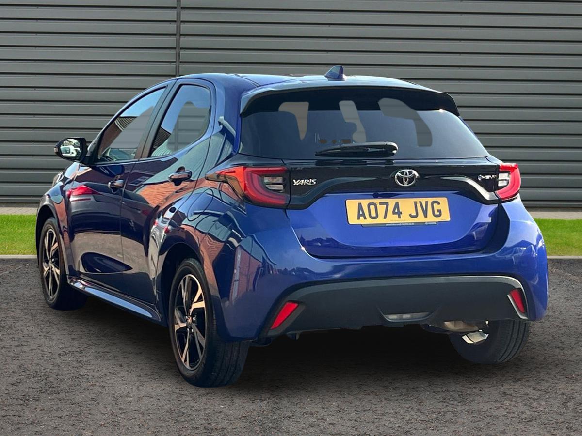 Used Toyota Yaris 2024 for sale - 78177329: Photo 5