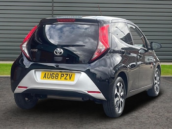 Used Toyota AYGO 2018 for sale - 75235102: Photo