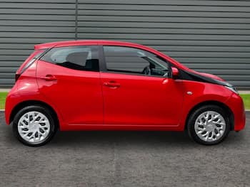 Used Toyota AYGO undefined for sale - 79542386: Photo