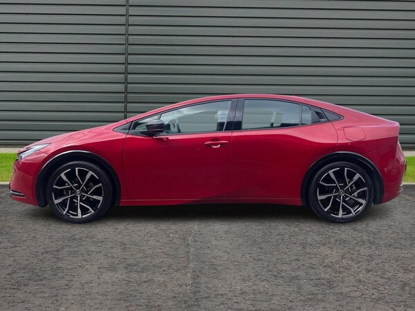 Used Toyota Prius 2024 for sale - 75074870: Photo 8