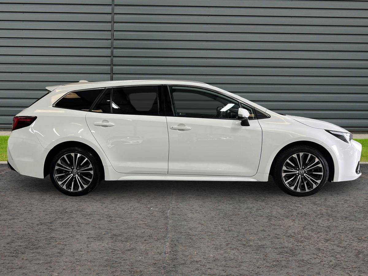 Used Toyota Corolla 2024 for sale - 76665969: Photo 2