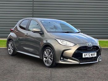 Used Toyota Yaris 2022 for sale - 76505320: Photo