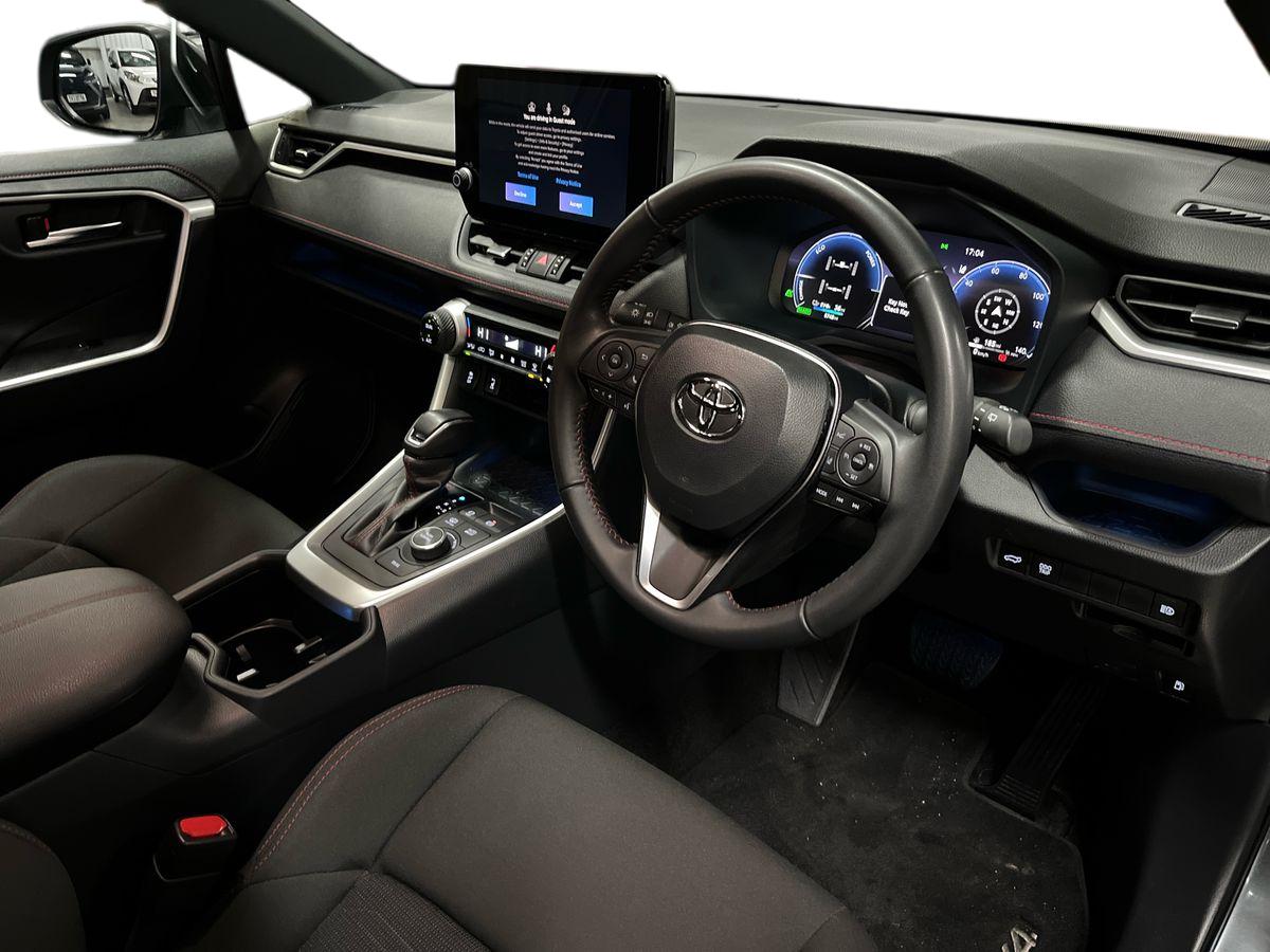 Used Toyota RAV4 2025 for sale - 77239999: Photo 9