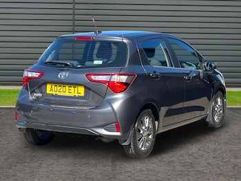 Used Toyota Yaris 2020 for sale - 78473028: Photo