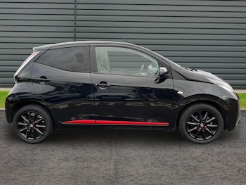 Used Toyota AYGO 2017 for sale - 76566145: Photo