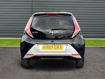 Used Toyota AYGO 2017 for sale - 76566145: Photo