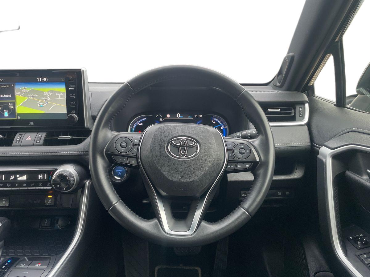 Used Toyota RAV4 2021 for sale - 77688881: Photo 10