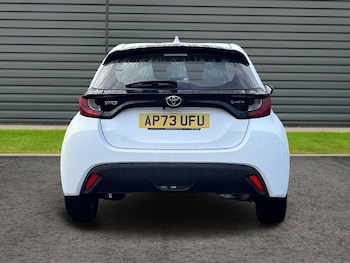 Used Toyota Yaris 2024 for sale - 78789087: Photo