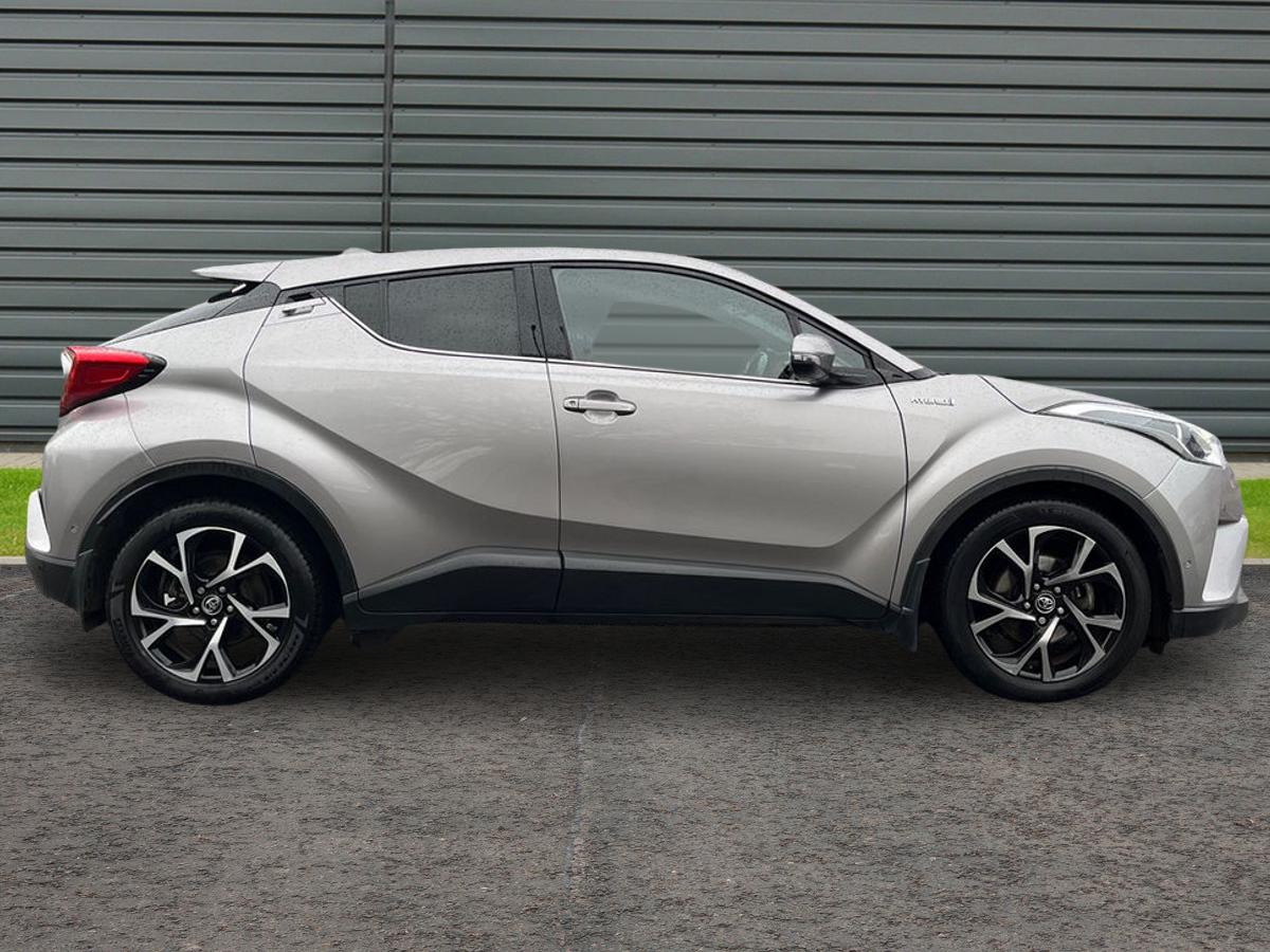 Used Toyota C-HR 2019 for sale - 76805134: Photo 2