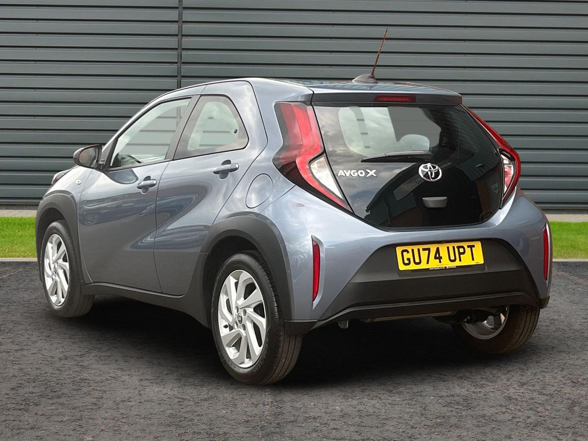 Used Toyota Aygo X 2024 for sale - 76340936: Photo 5