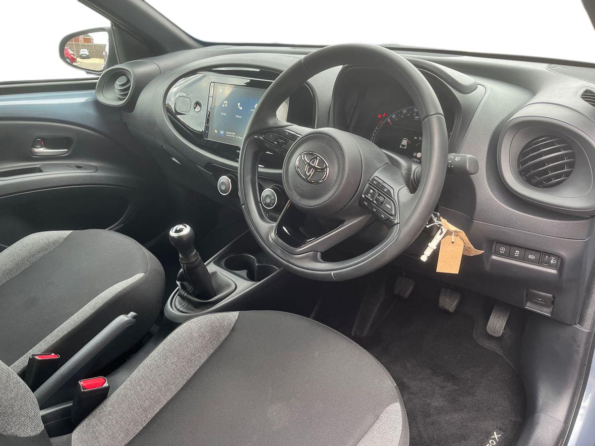 Used Toyota Aygo X 2024 for sale - 76340936: Photo 9