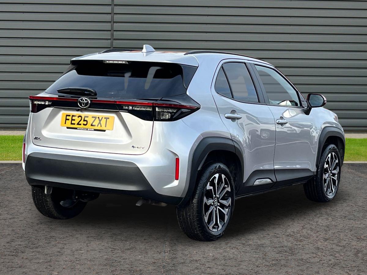 Used Toyota Yaris Cross 2025 for sale - 76853662: Photo 3