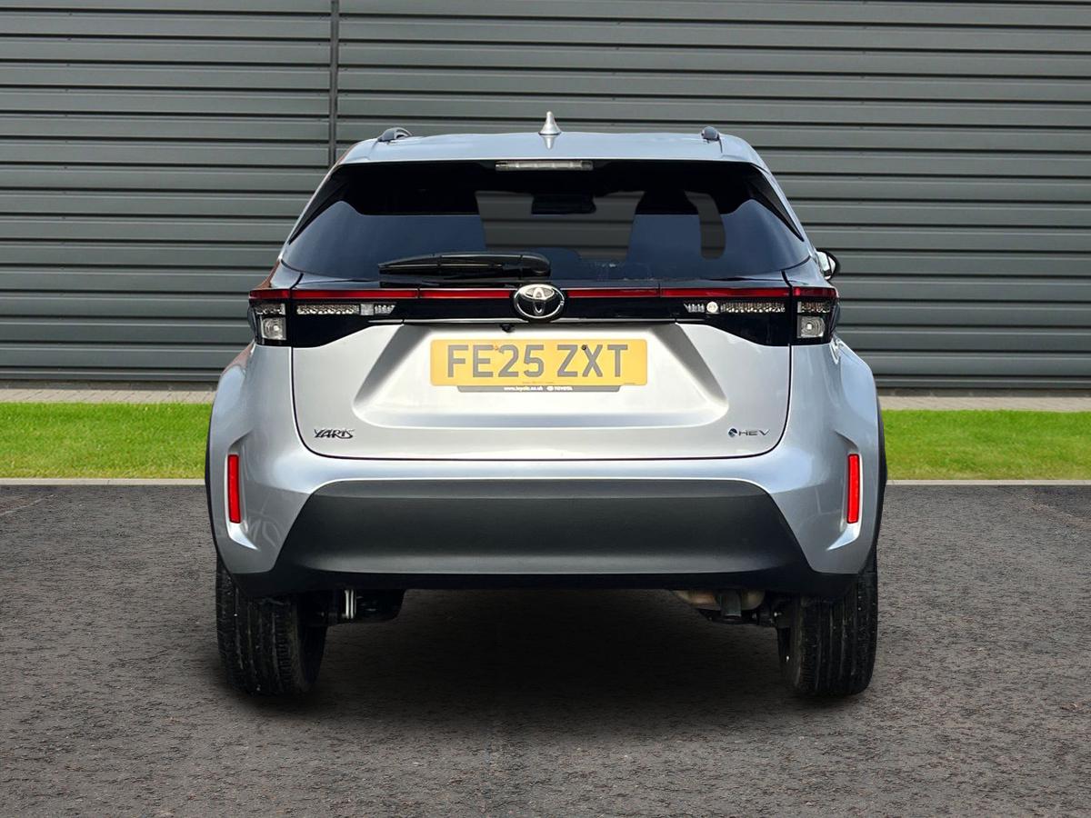 Used Toyota Yaris Cross 2025 for sale - 76853662: Photo 4