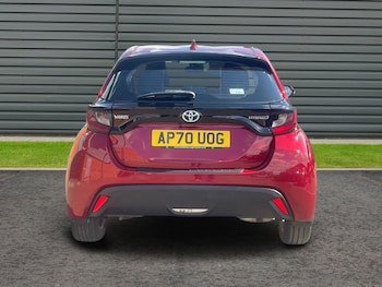 Used Toyota Yaris 2020 for sale - 79365831: Photo