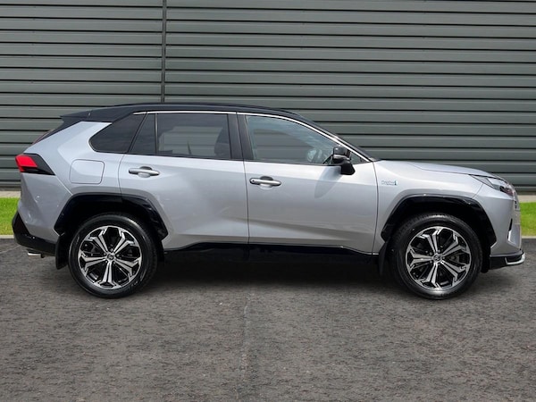 Used Toyota RAV4 2022 for sale - 75074842: Photo 2