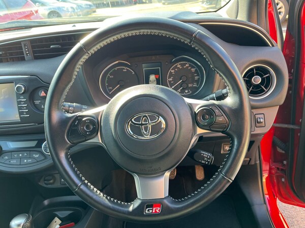 Used Toyota Yaris 2020 for sale - 76344698: Photo 7