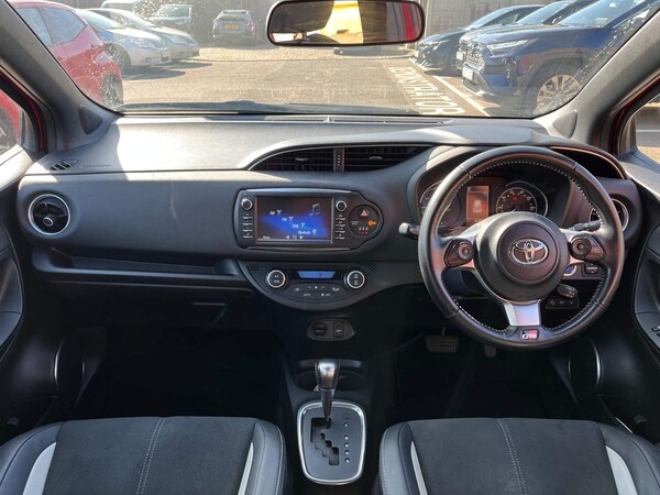 Used Toyota Yaris 2020 for sale - 76344698: Photo 8