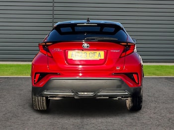 Used Toyota C-HR 2023 for sale - 76831318: Photo