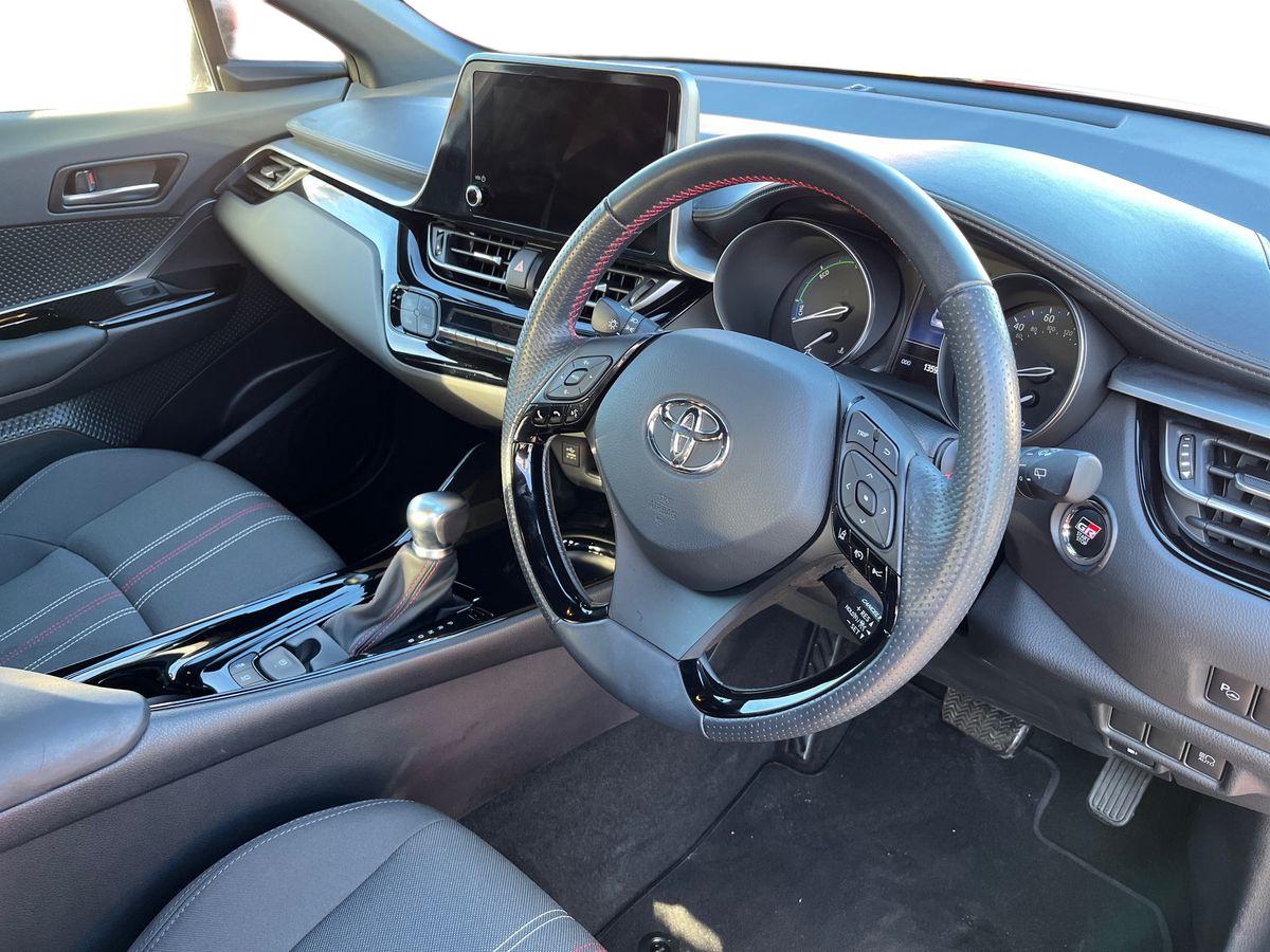 Used Toyota C-HR 2023 for sale - 76831318: Photo 9