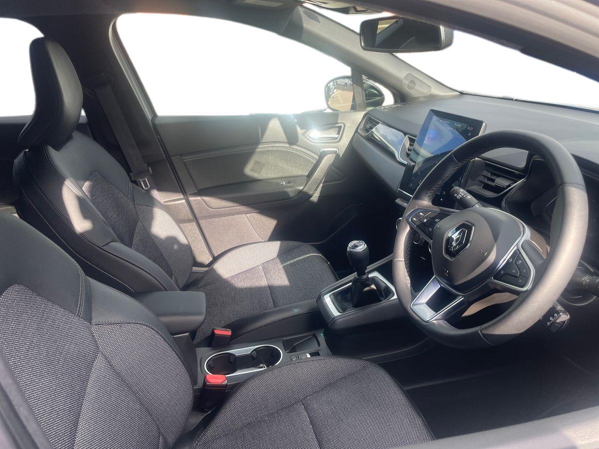 Used Renault Captur 2023 for sale - 75944156: Photo 9